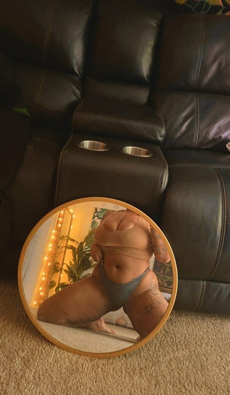 BadGyalGoodLife beautiful actress photo