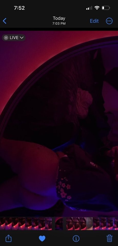 BadGyalGoodLife model nice pic