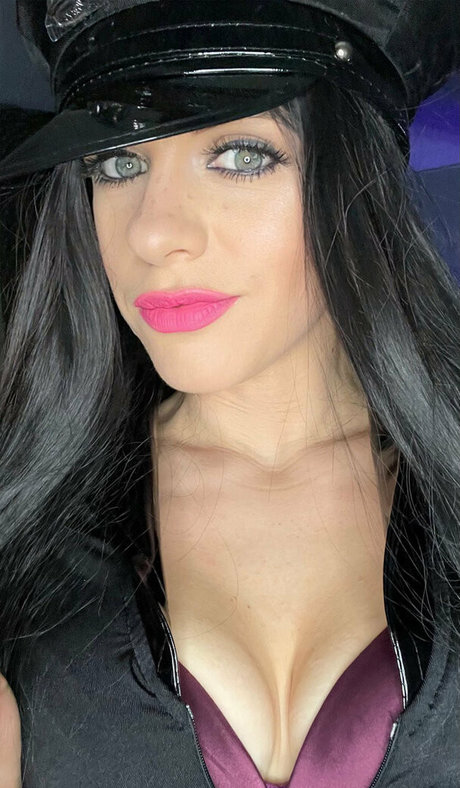 belle hella star beautiful galleries