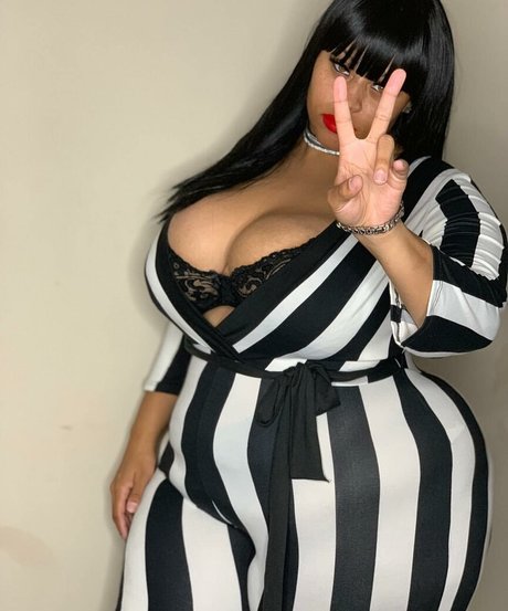 blonde milf big tits onlyfans beautiful porn img