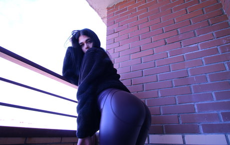 babykush h high quality actress pics