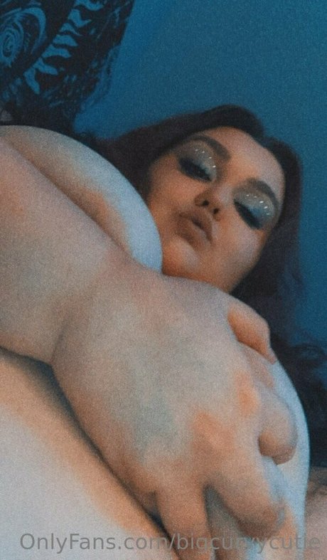 bigcurvycutie model pictures