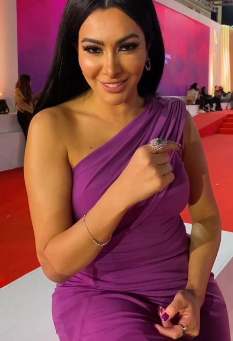 Mirhan Hussein pornographic model photos