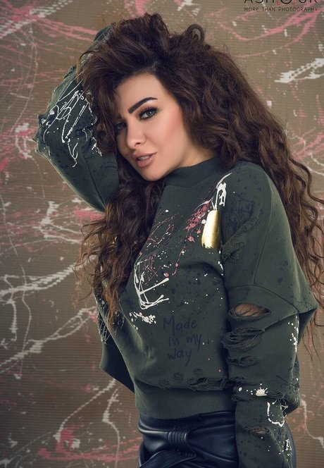 Mirhan Hussein nice pornstar pics