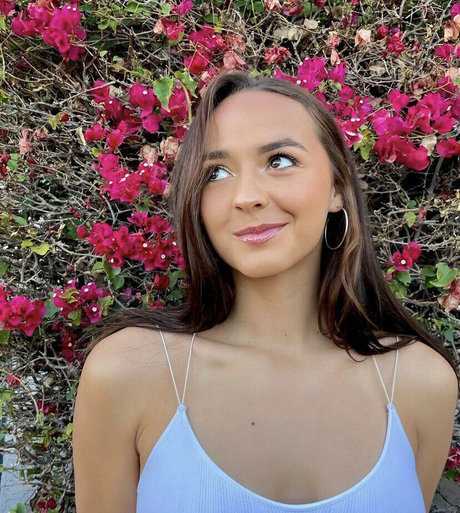 Calista Reyes high quality model pics