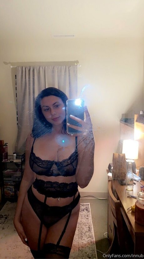 innub beautiful pornstar pics