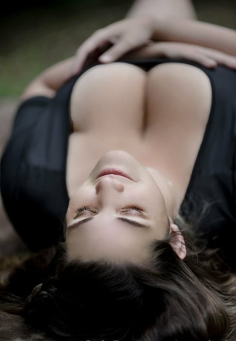 tittyveronikafree sexy pornstar pic