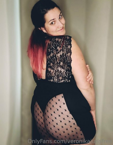 tittyveronikafree star free photo