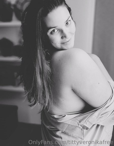 hot mature onlyfans nude pictures