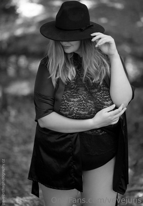 tittyveronikafree pornstar sex archive