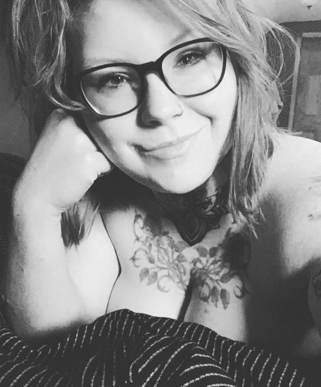 horny nurse onlyfans sexy images