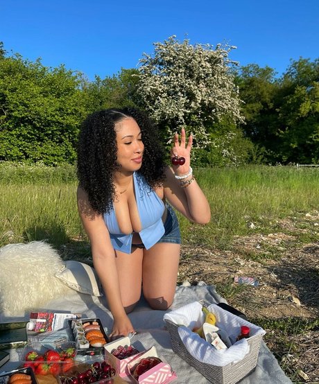 Danielle Ramona star sex picture