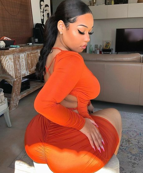 thick latina milf onlyfans free gallery