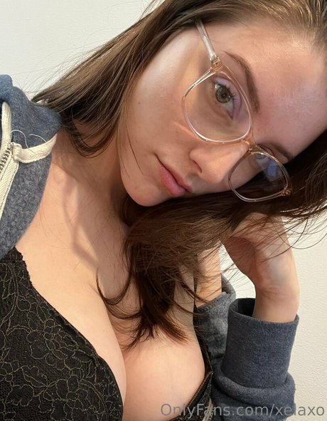 Alex Dorame art star archive