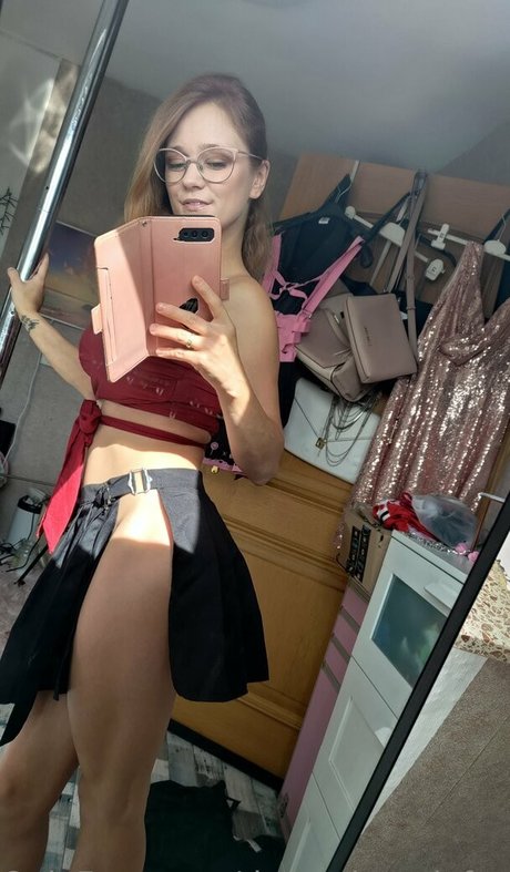 mirror selfie onlyfans exclusive picture