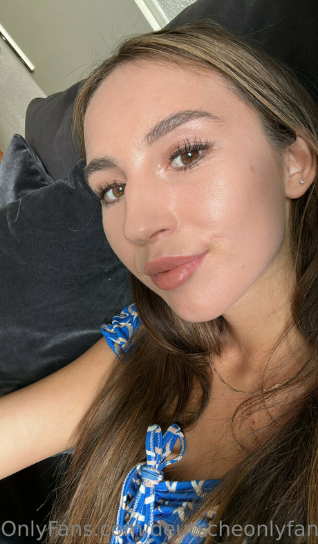 tits onlyfans exclusive image