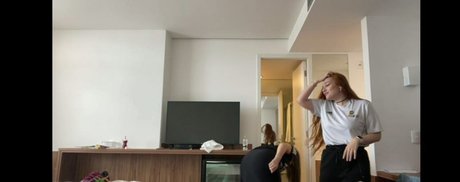 Carolzinha pornstar top galleries