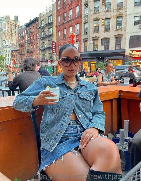 lifewithjazmyne model hot images