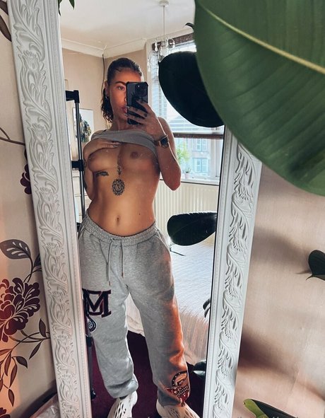 black fitness onlyfans hd photos