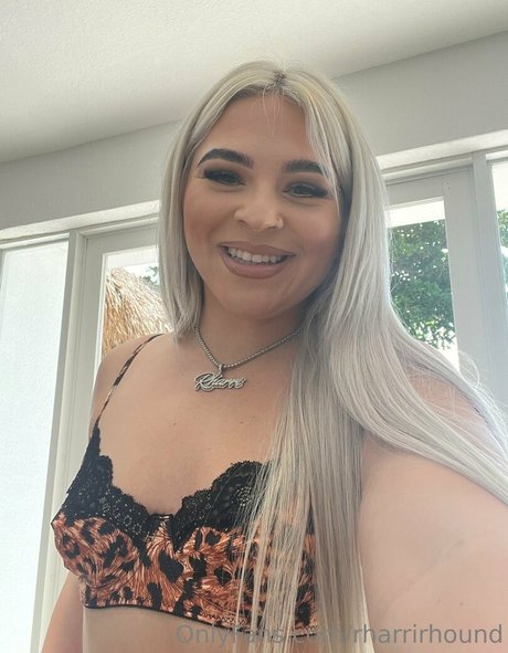 Rharrirhound star hot photo