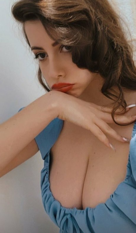 Zanah Marie pretty actress img