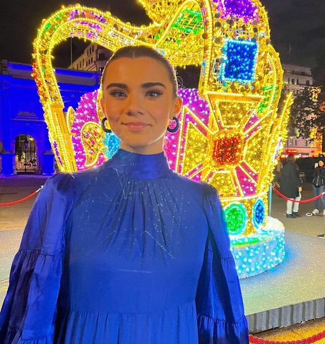 Brett Cooper sexy model pictures