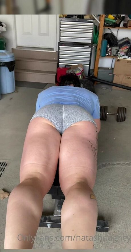 Natasha Aughey model xxx picture