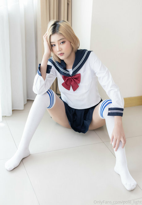 female popular onlyfans perfect pics