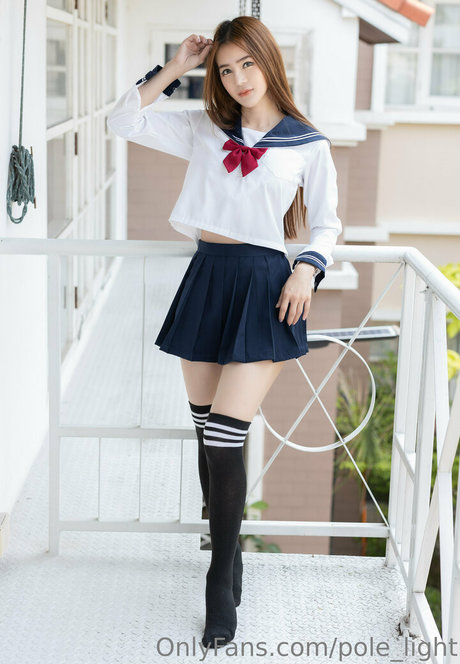 pole light best actress pictures