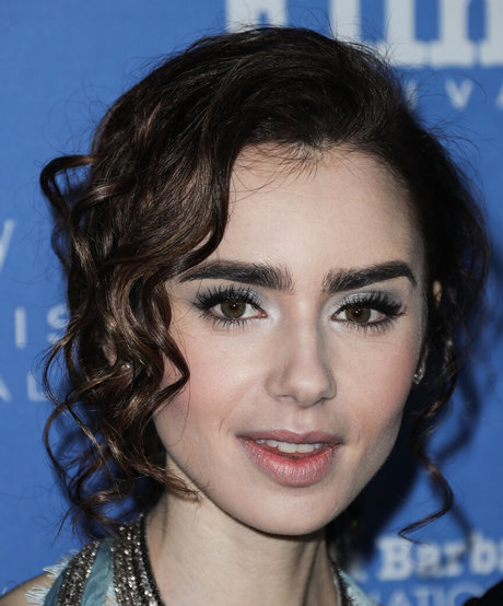 Lily Collins Profile Photo