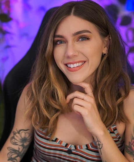 old young lesbian onlyfans adult photos