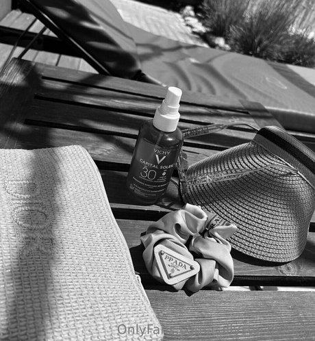 callysto nymph model erotic img