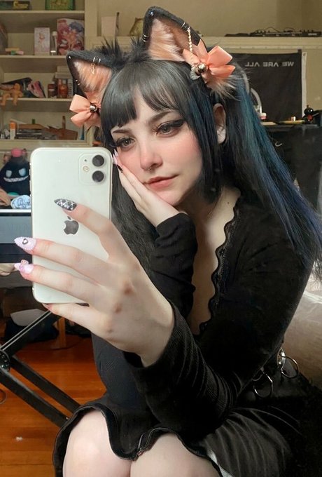 elliechii star sex galleries