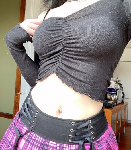 elliechii hd pornstar images