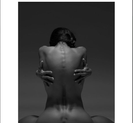 Laetitia Bouffard Roupe sex pornstar photos