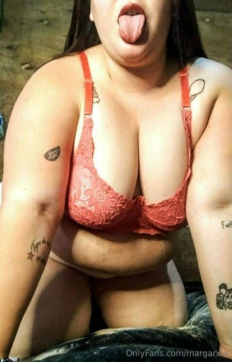 curvy redhead onlyfans sexy nudes pic