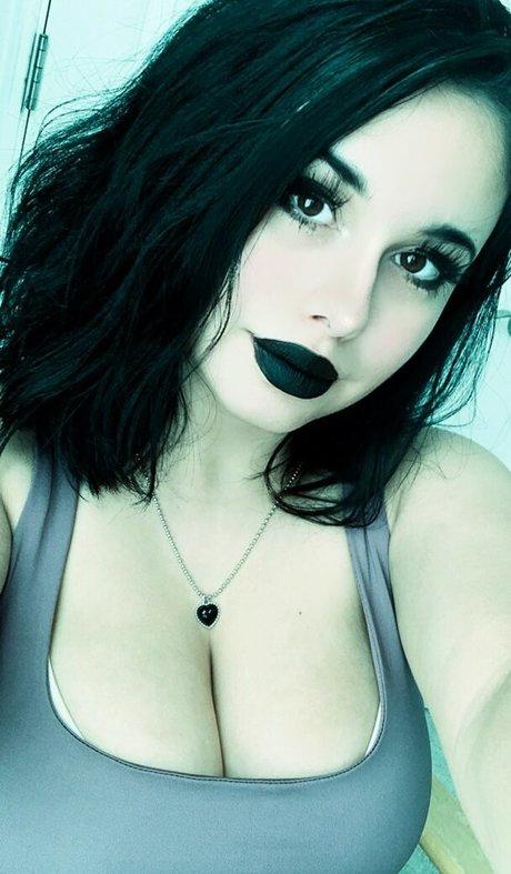 mariana labruja nudes pornstar pic