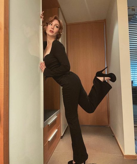 pawg princess onlyfans naked image