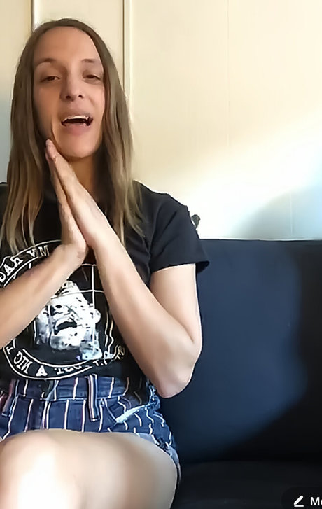 squat onlyfans nice galleries