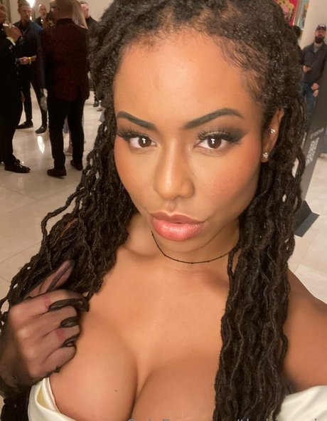 thekiranoir beautiful actress photo