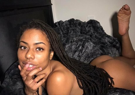 thekiranoir art pornstar gallery