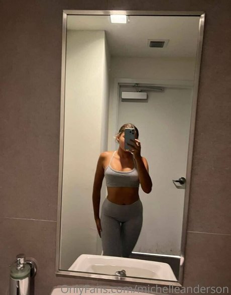 michelleanderson model exclusive pic