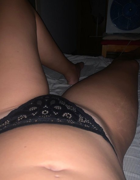 fat girls onlyfans naked picture