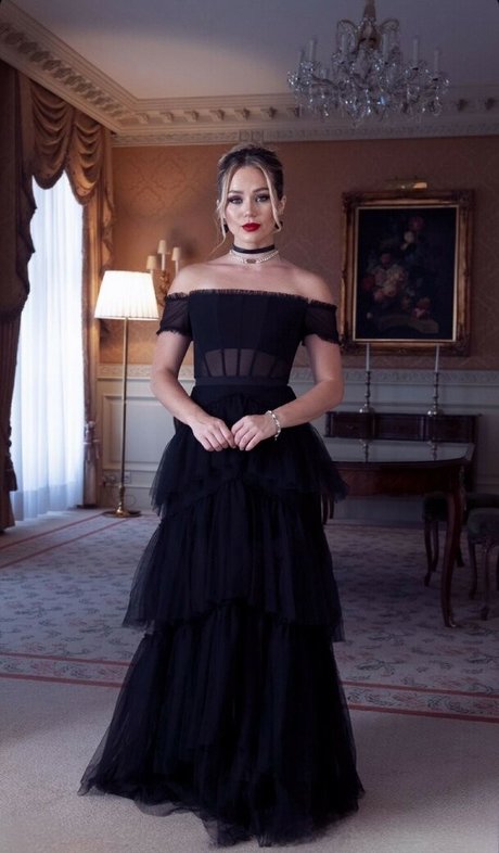 Brec Bassinger nudes pornstar photo