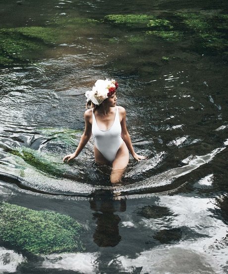 Karen Fukuhara pornstar hot pictures