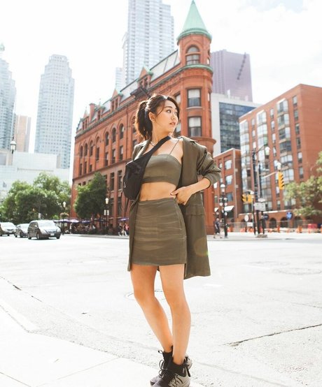 Karen Fukuhara hot actress gallery