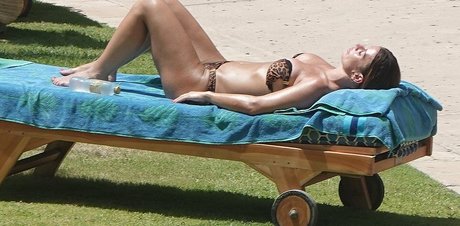 Coleen Rooney pornstar top img