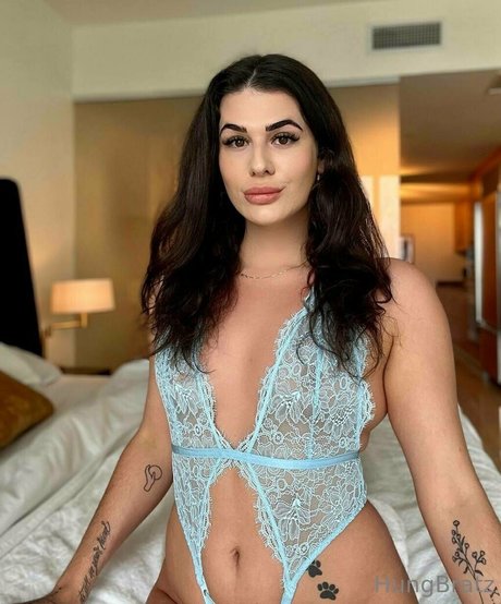 Hungbratz model pretty pics