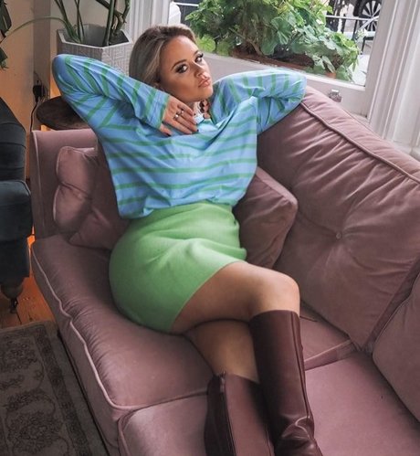 busty solo onlyfans sexy xxx img