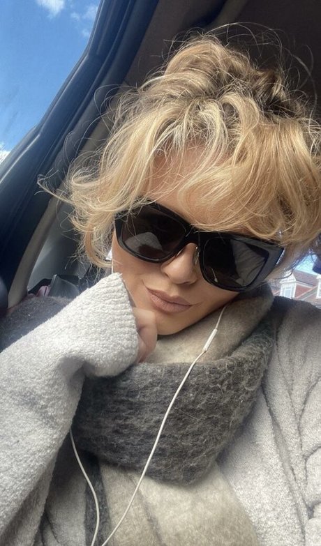 cute anal onlyfans hot img